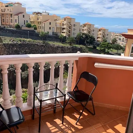 Apartament With Heated Pool In Callao Salvaje