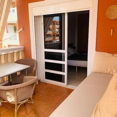 Apartament With Heated Pool In