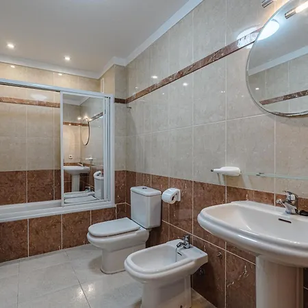 Apartament With Heated Pool In *